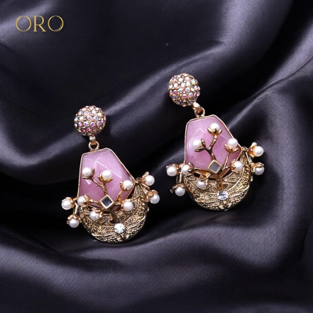 Long petal studs